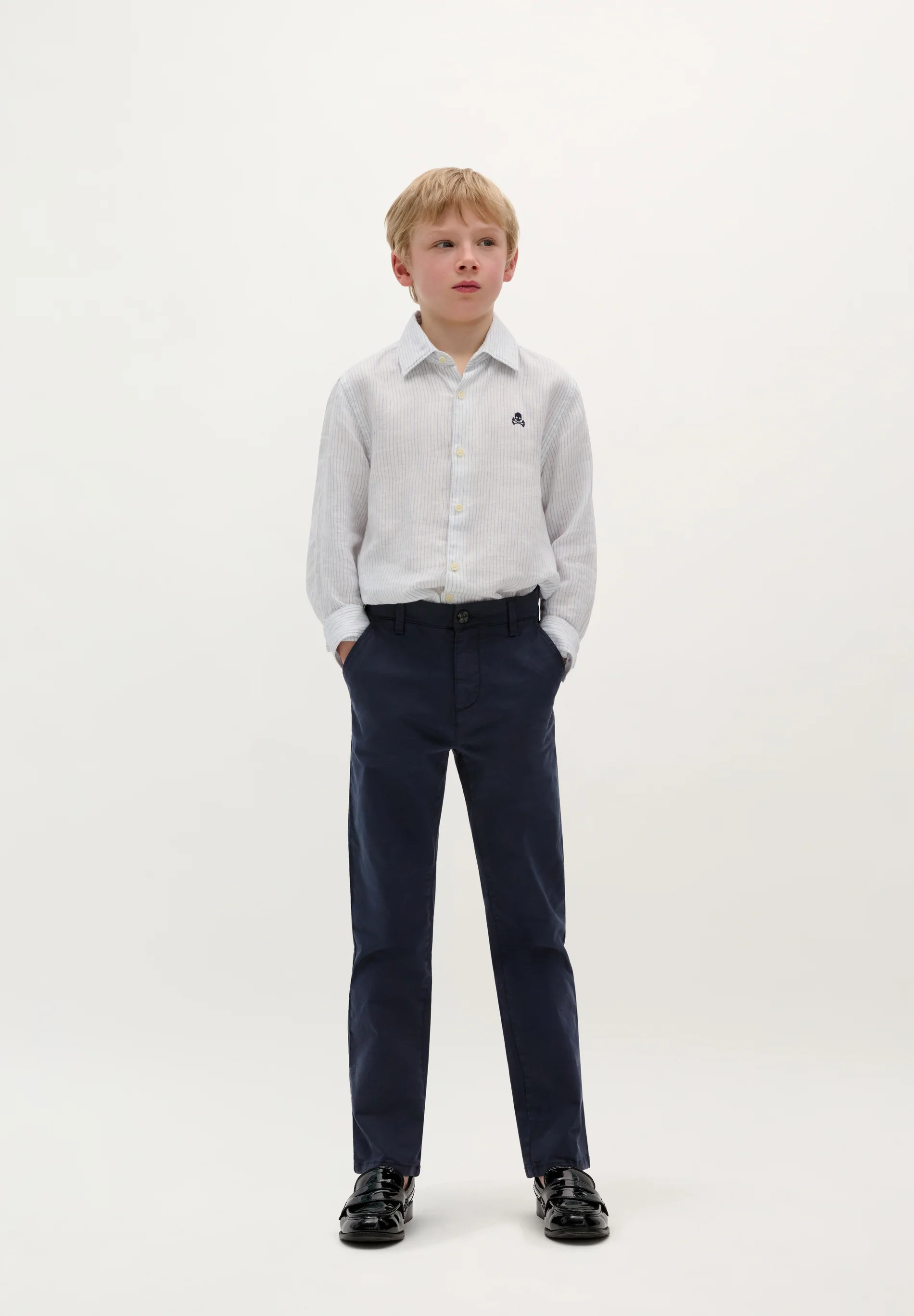 PANTALÓN CHINO SLIM FIT