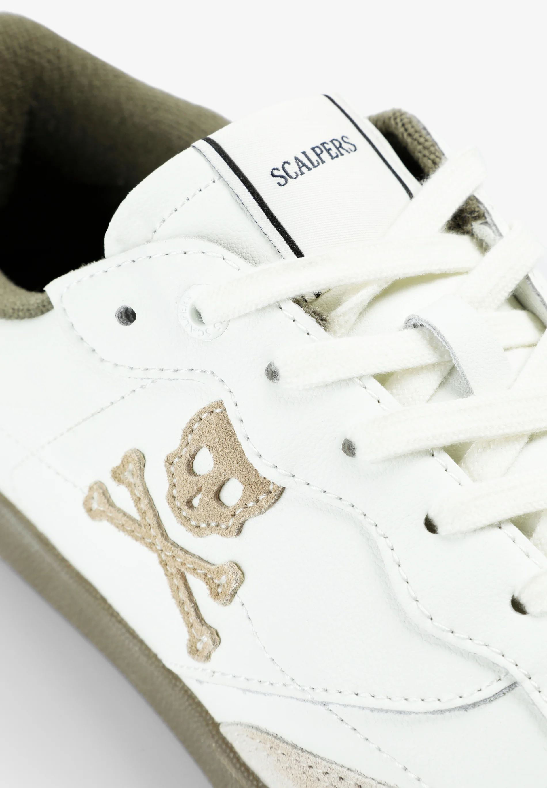 SNEAKERS CALAVERA PIEL - Image 6