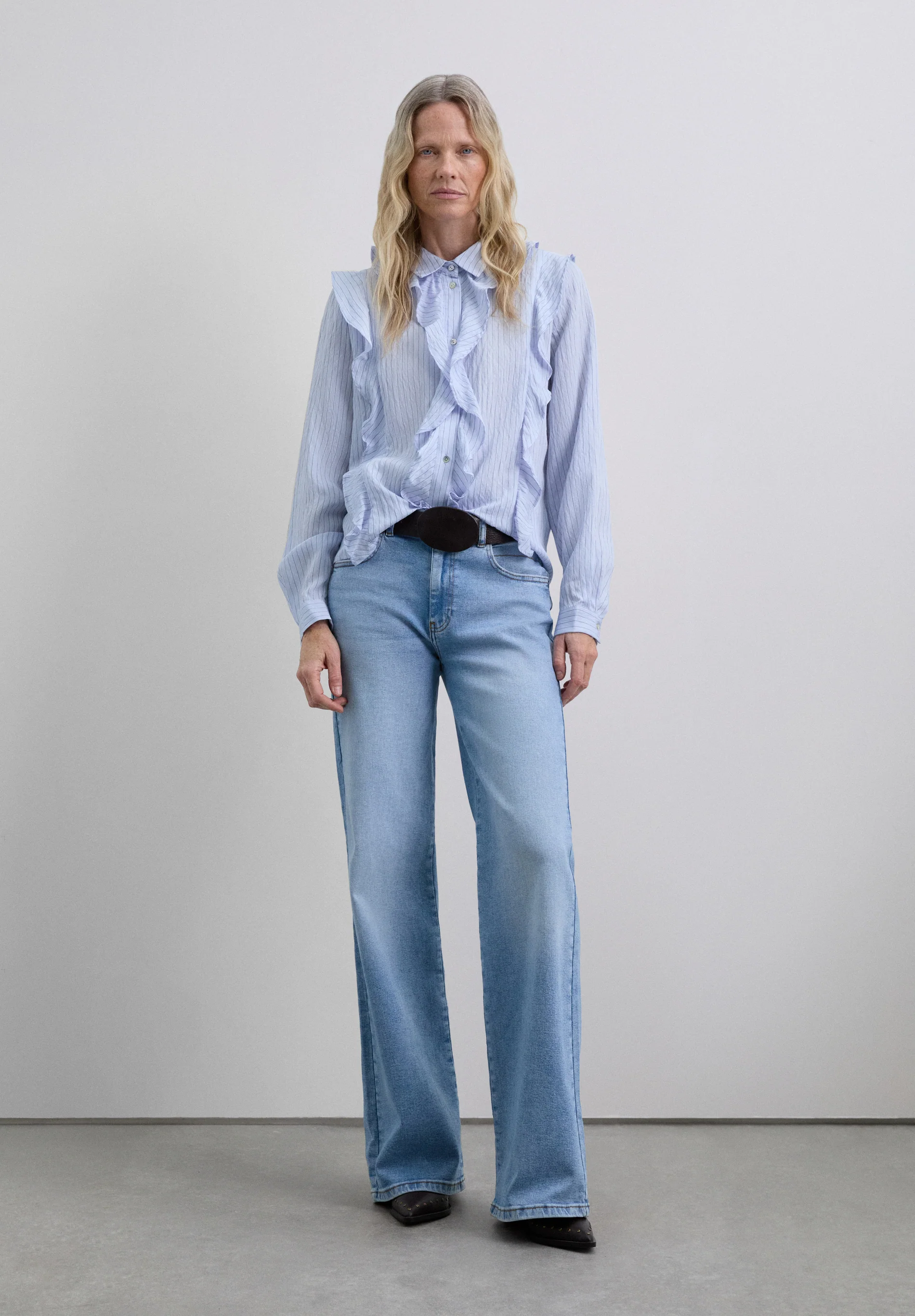 CAMISA RAYA DIPLOMÁTICA VOLANTES - Image 2