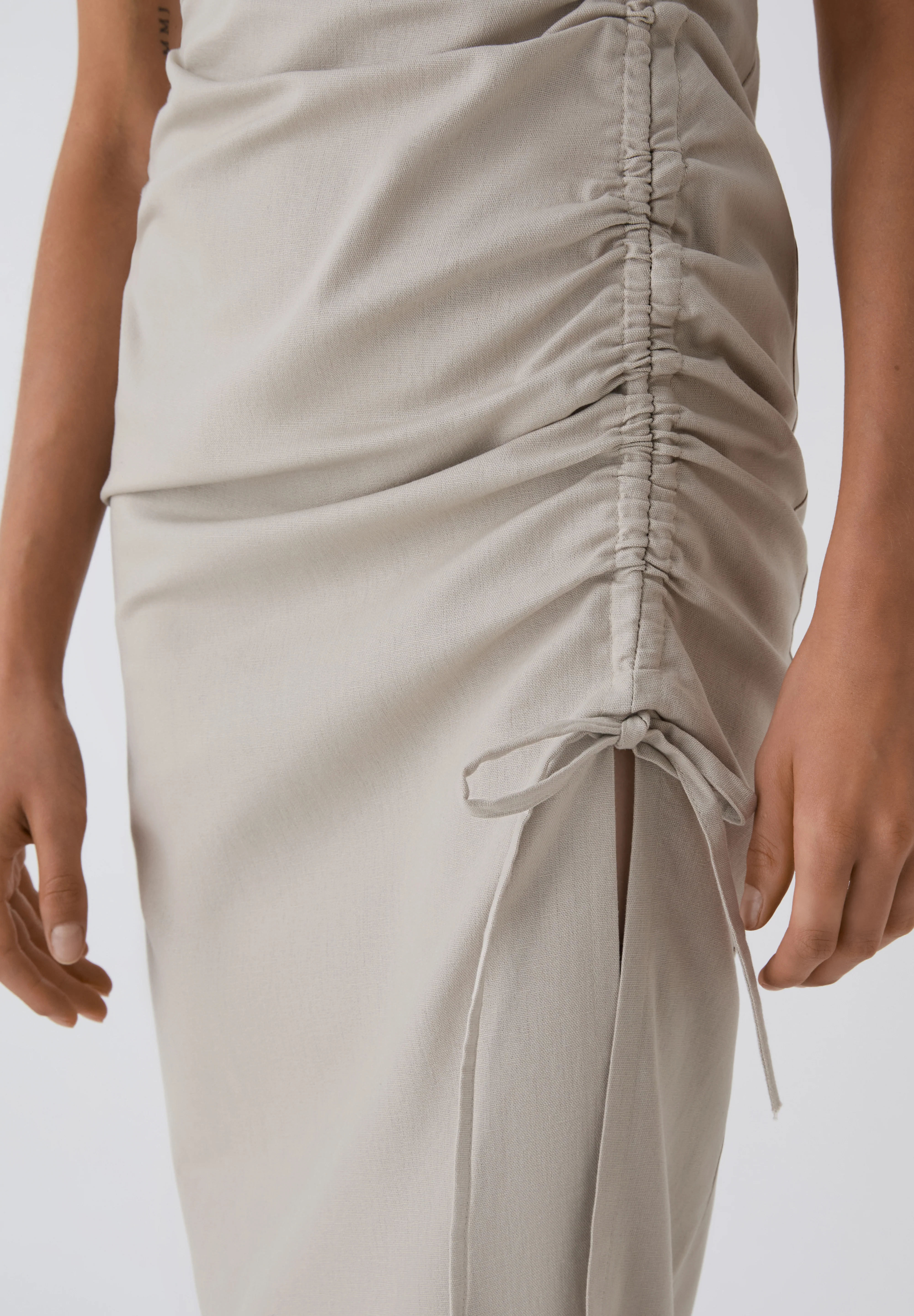 RAMSOS | VESTIDO LARGO GATHERED - Image 3