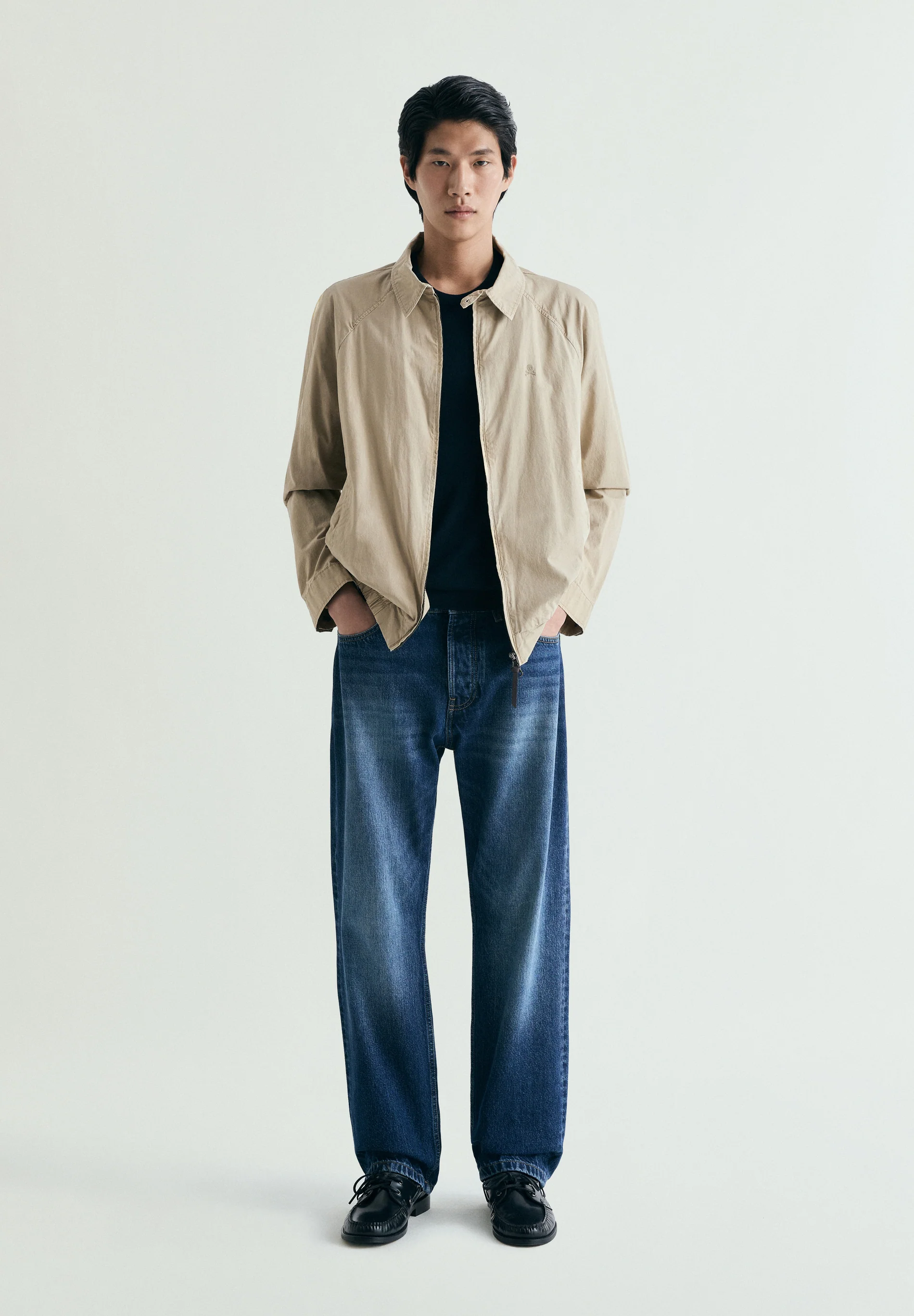 CHAQUETA BOMBER BORDADA