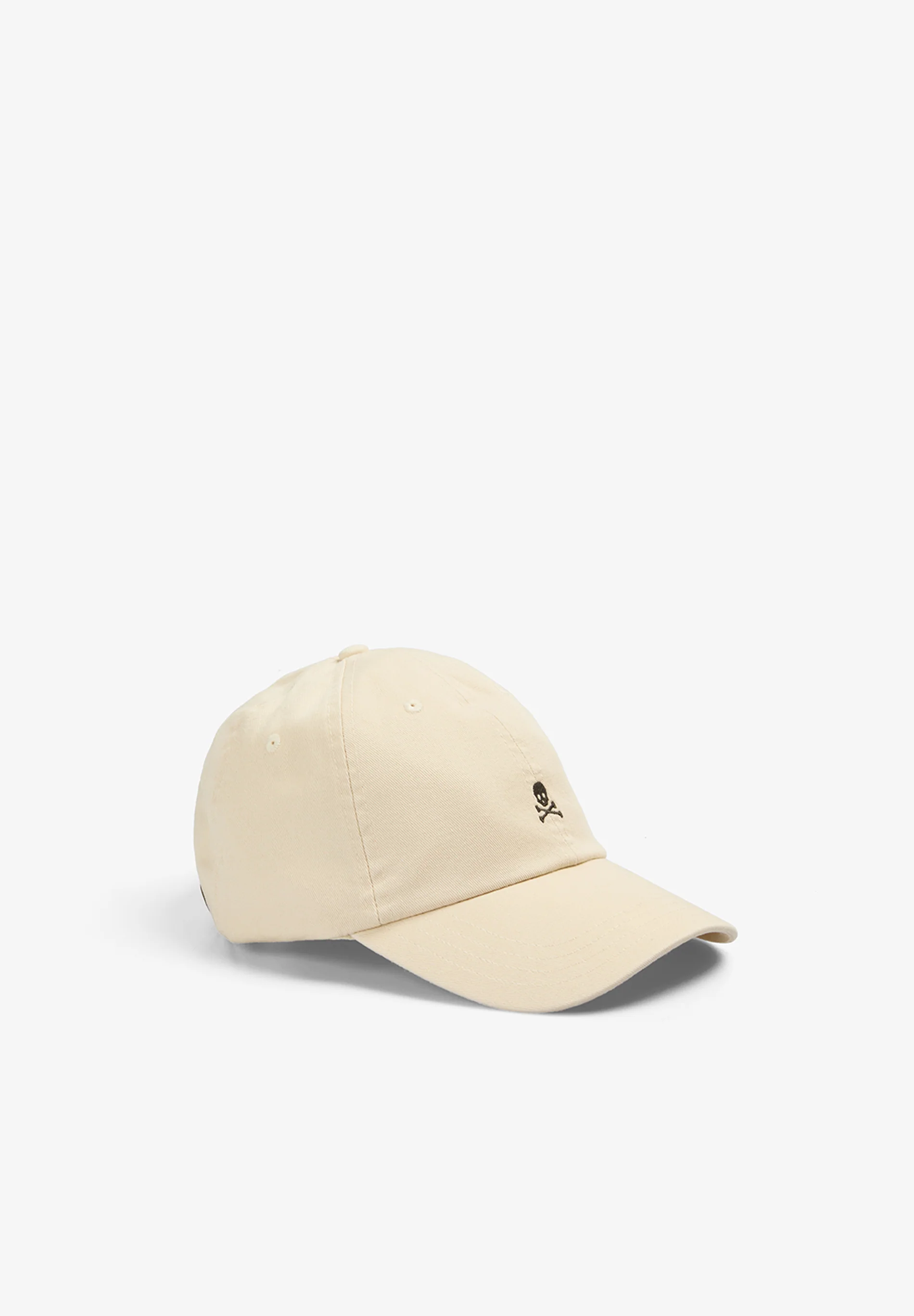 GORRA CALAVERA BORDADA