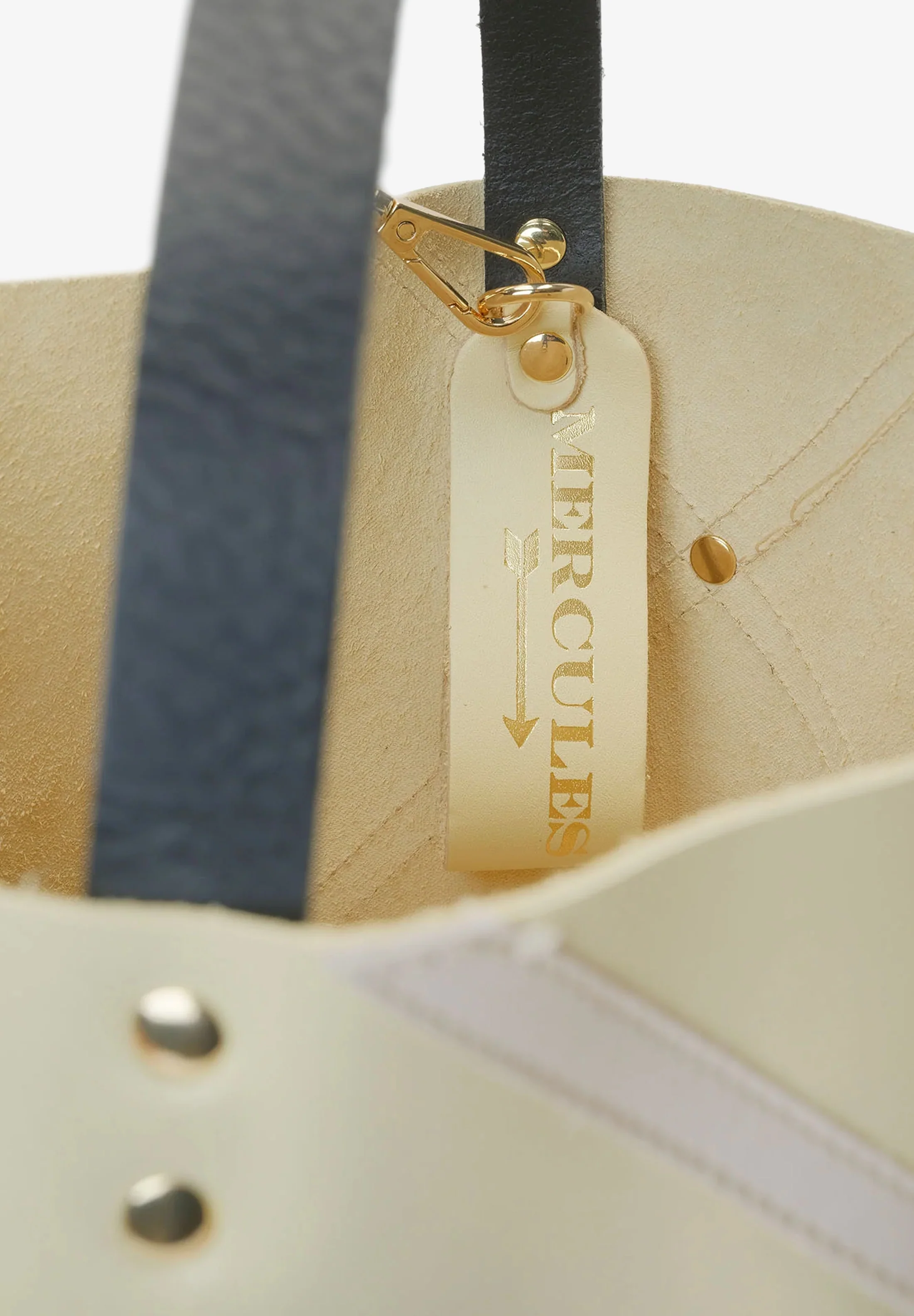 MERCULES | BOLSO BUCKET MISTY - Image 5