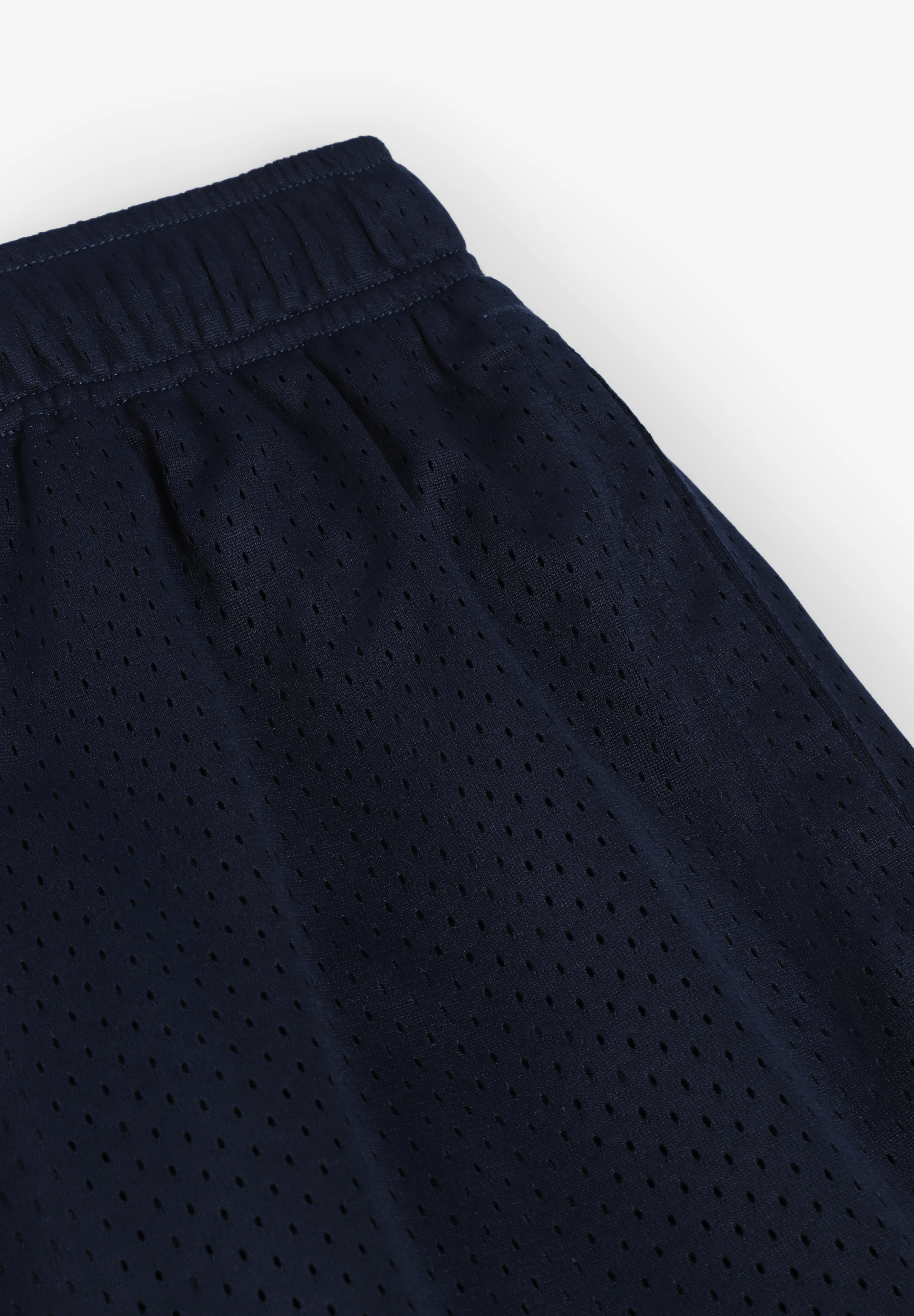 PROHIBITED | BERMUDAS BASKETBALL MESH - Image 4