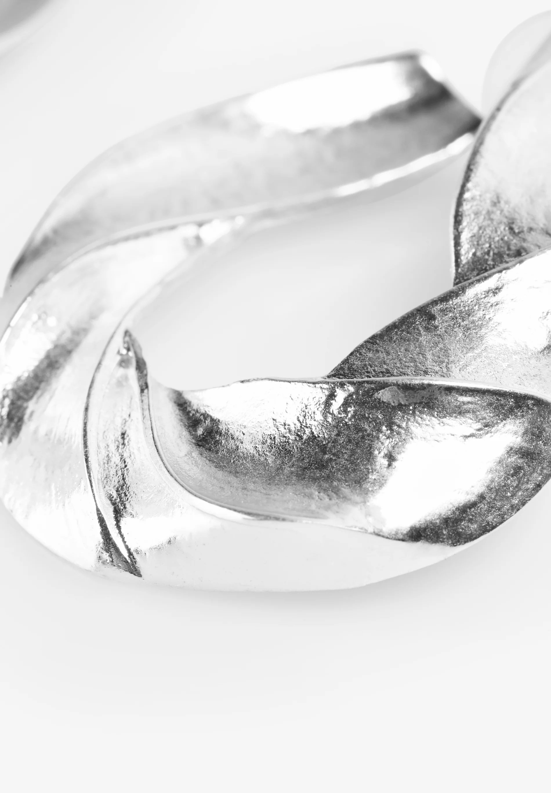 PENDIENTES PLATA LOGO - Image 6