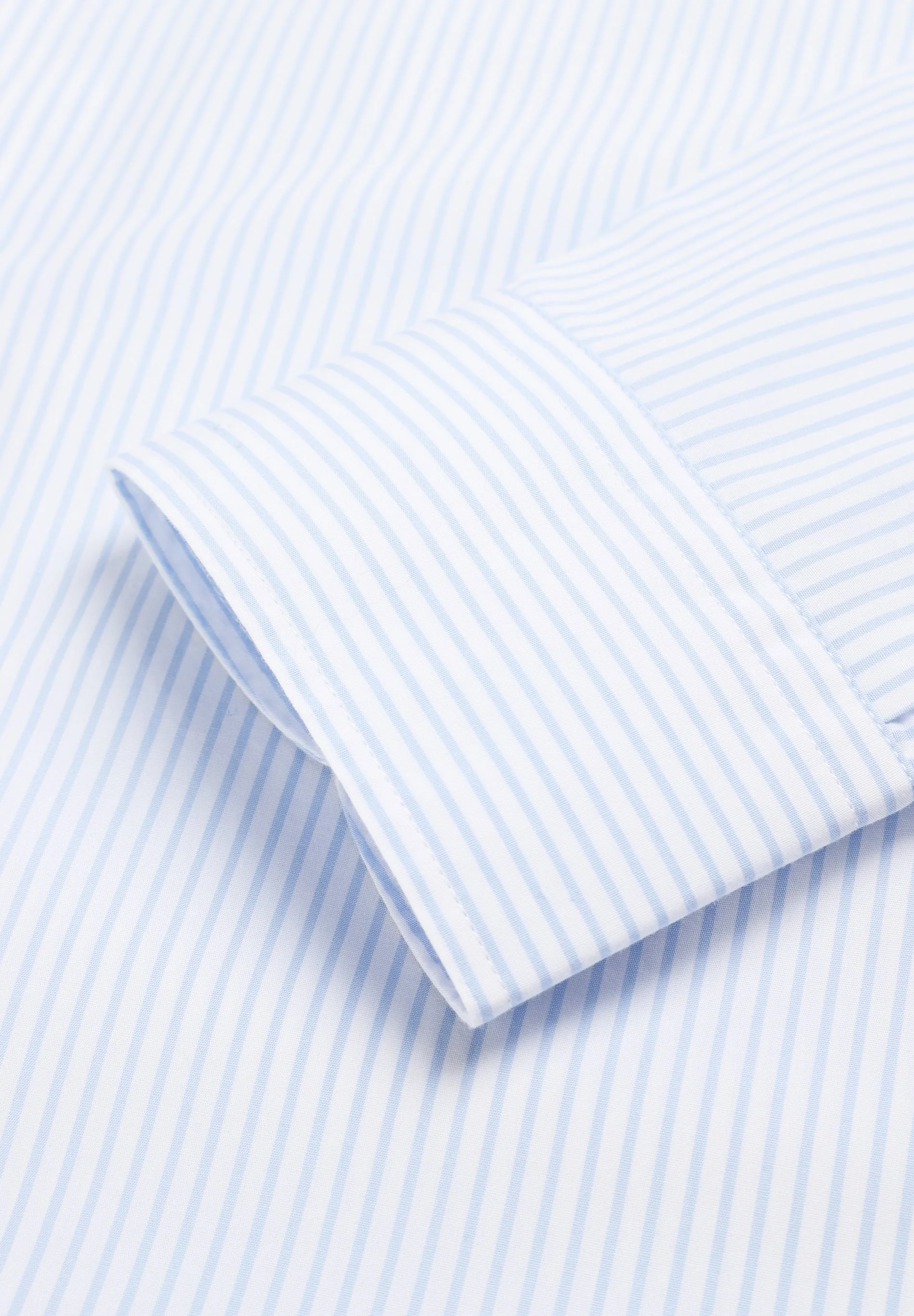 CAMISA CLÁSICA DE VESTIR - Image 9